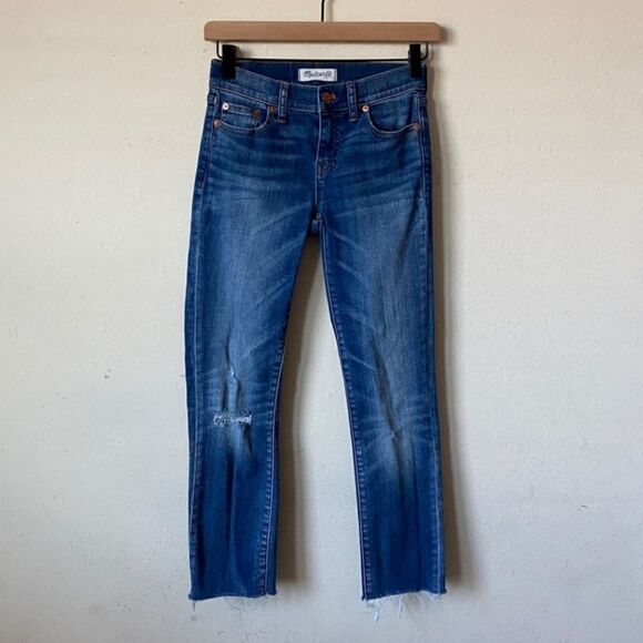 Madewell Alley Straight Mid Rise Raw Hem Jeans - Picture 6 of 13